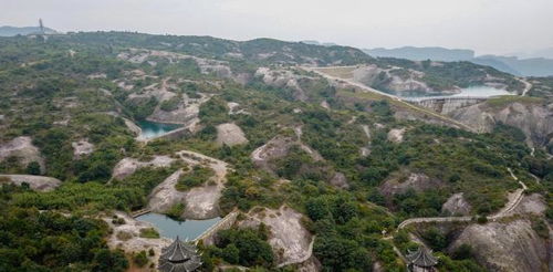 中国最大的火山平台,系雁荡山八大景区之一,名字取得相当贴切