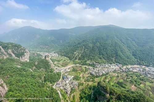 打卡东南第一山雁荡山,仅一人独自挑战高难度飞亚达a线