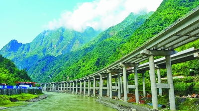 安岚高速湘子坝特大桥雄姿与雁荡山茶苑